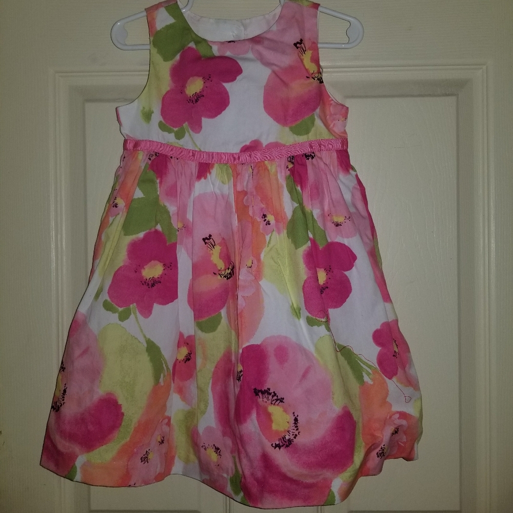 Girls dress